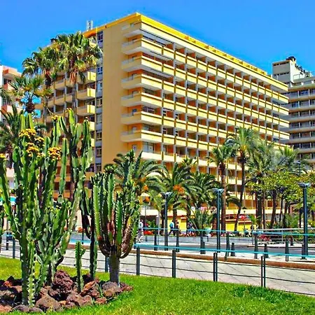 Amplio Estudio En Martianez Daire Puerto de la Cruz (Tenerife)