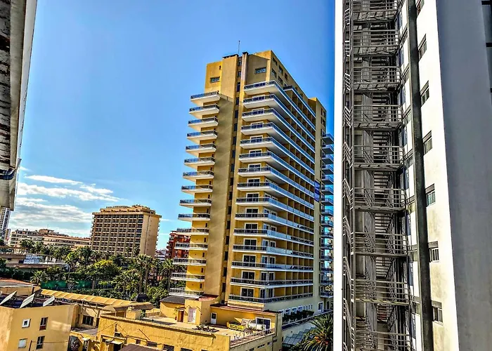 Amplio Estudio En Martianez * Puerto de la Cruz (Tenerife)